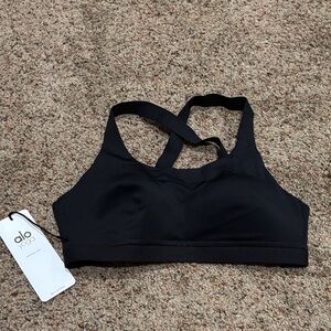 ALO Yoga Cross-Back Black Sports Bra